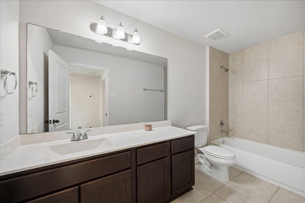 756 Lake Lacosta Dr - Photo 16