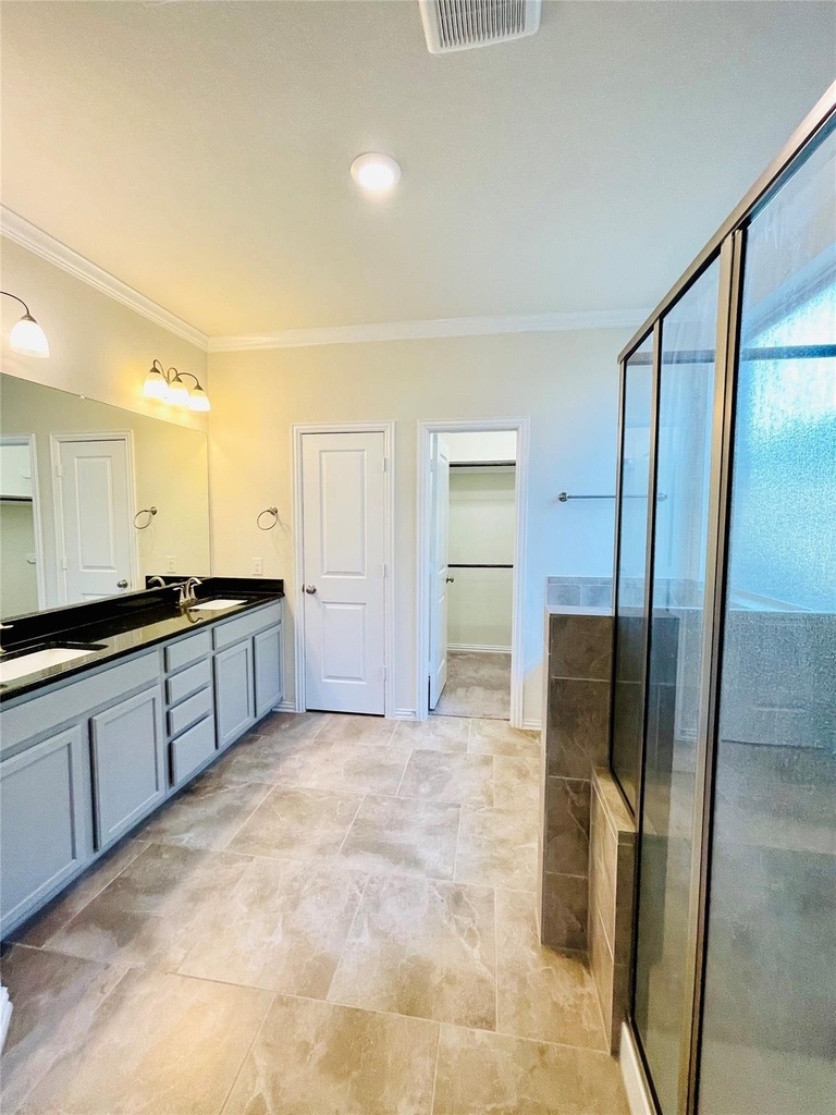 1915 Orchard Berry Lane - Photo 20