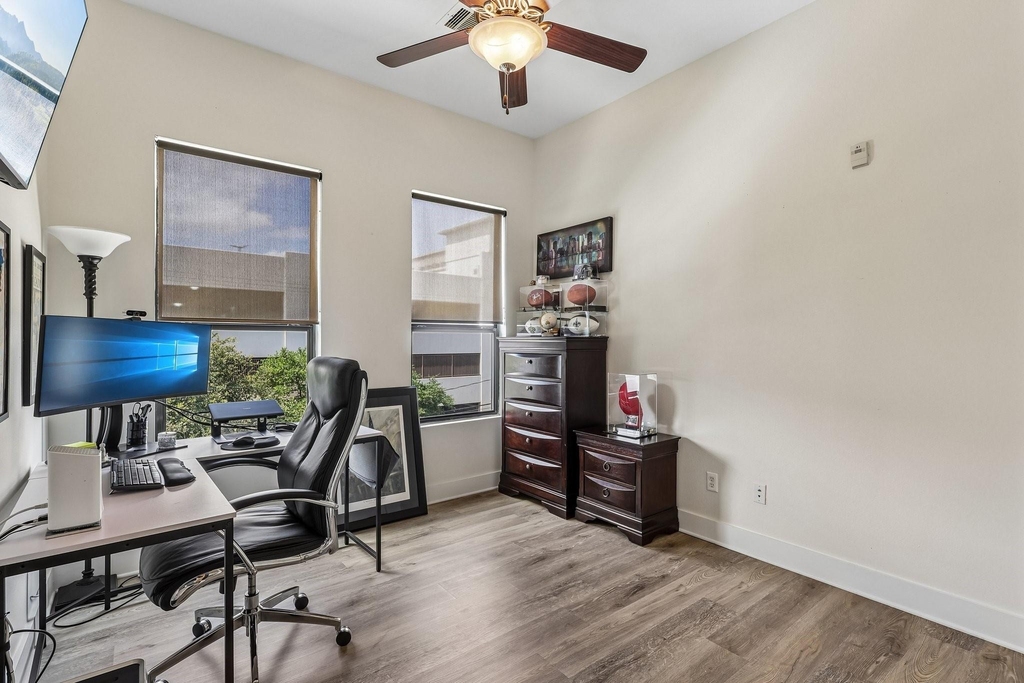 2305 Camden Drive - Photo 11
