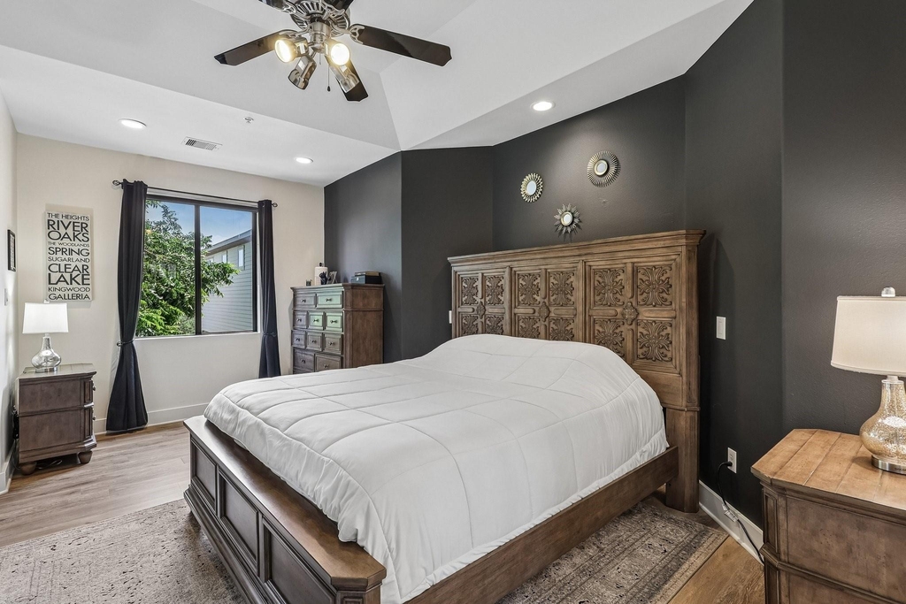 2305 Camden Drive - Photo 16