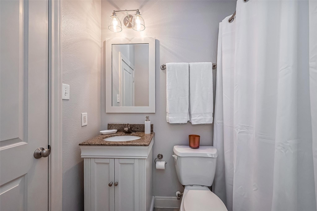 2808 St Emanuel Street - Photo 5