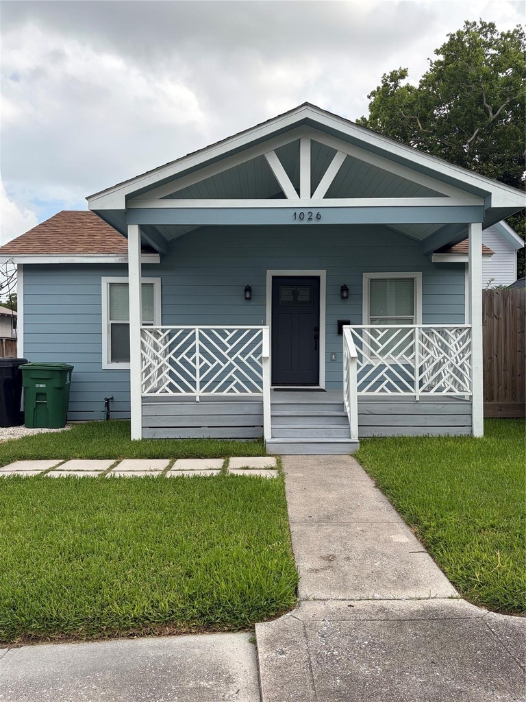 1026 Kern Street - Photo 0