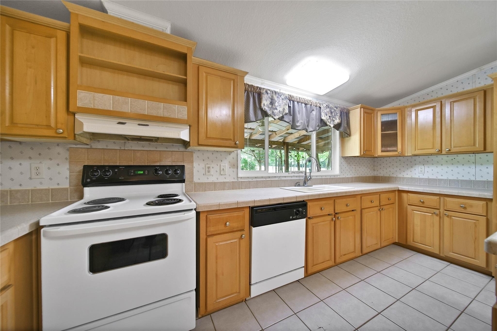 25 Novark Road - Photo 6