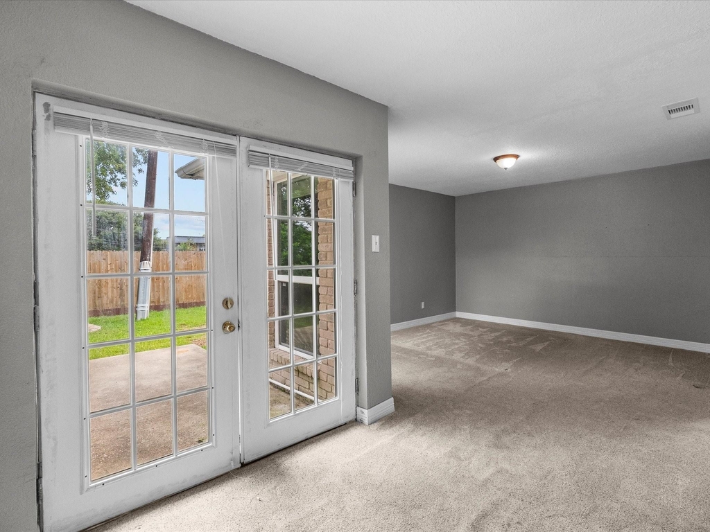 11731 Flushing Meadows Drive - Photo 13