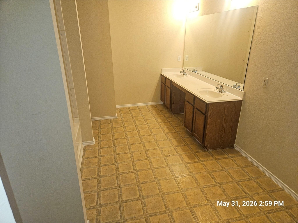 843 Darbydale Crossing Lane - Photo 19