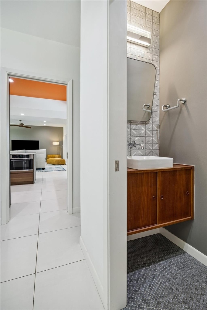9769 Oak Point Drive - Photo 24