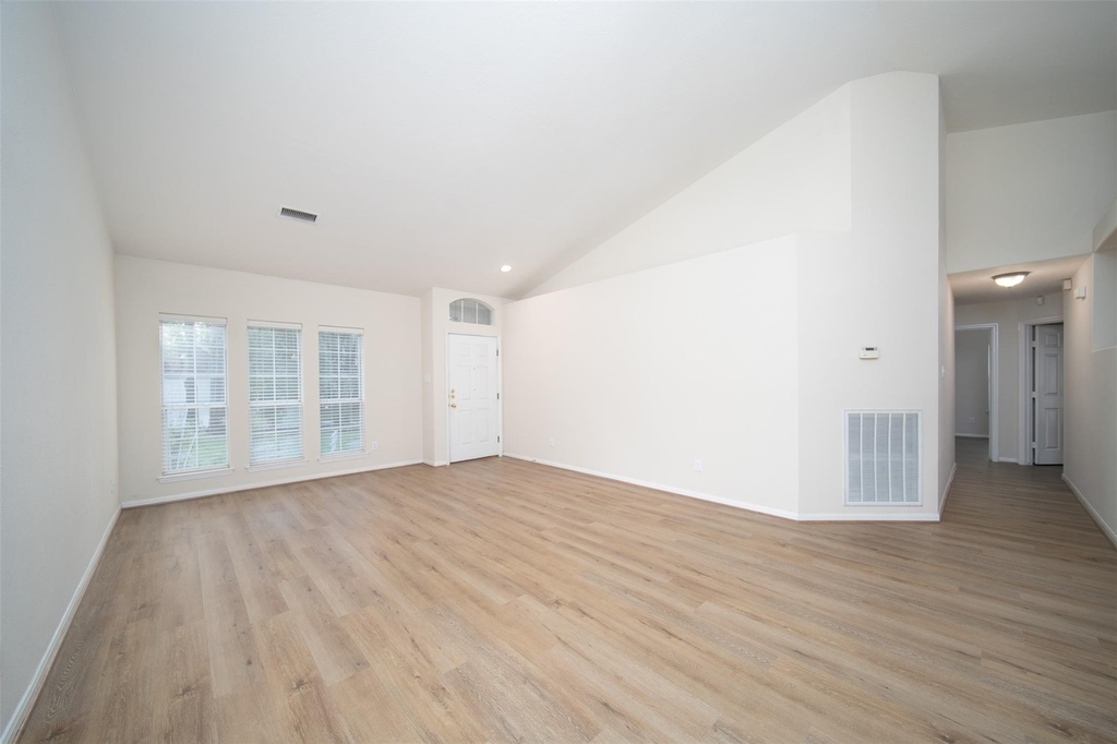 18 Painted Canyon Place - Photo 3