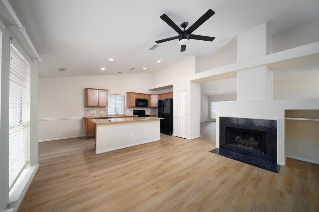 18 Painted Canyon Place - Photo 4