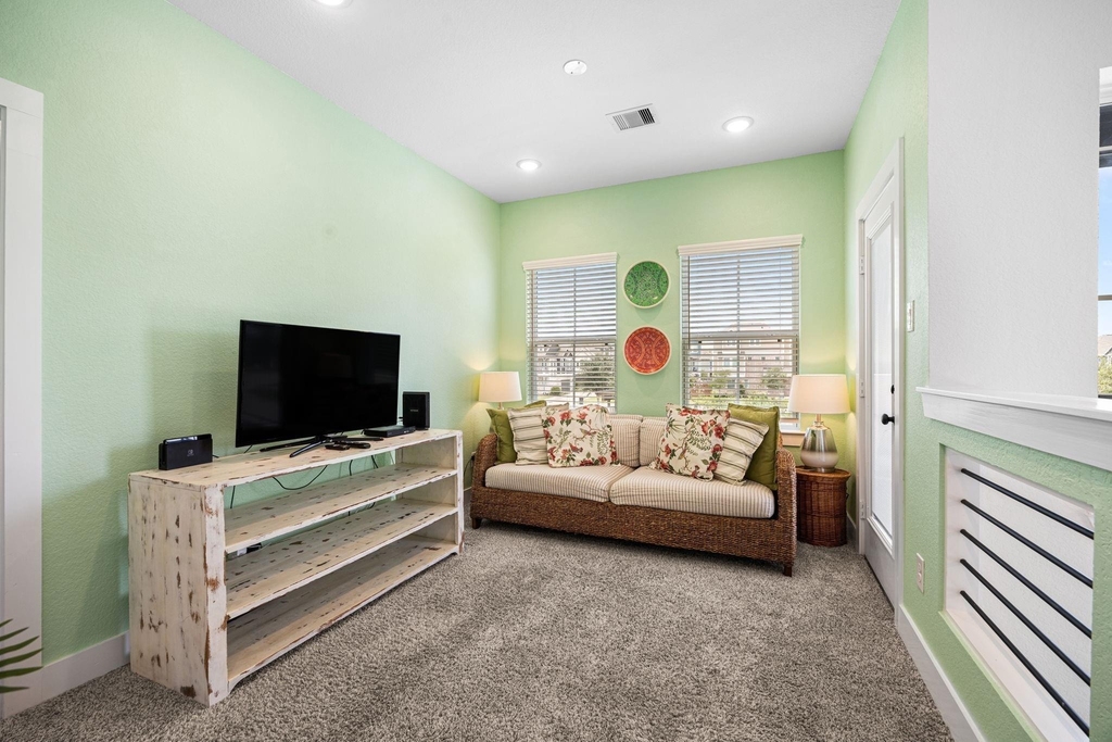 7618 Redbud Orchard Road - Photo 10