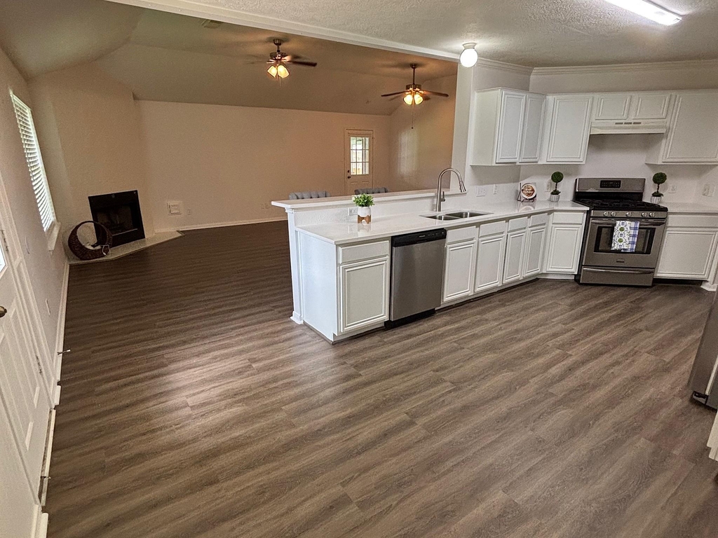 9217 Mohawk Drive - Photo 5