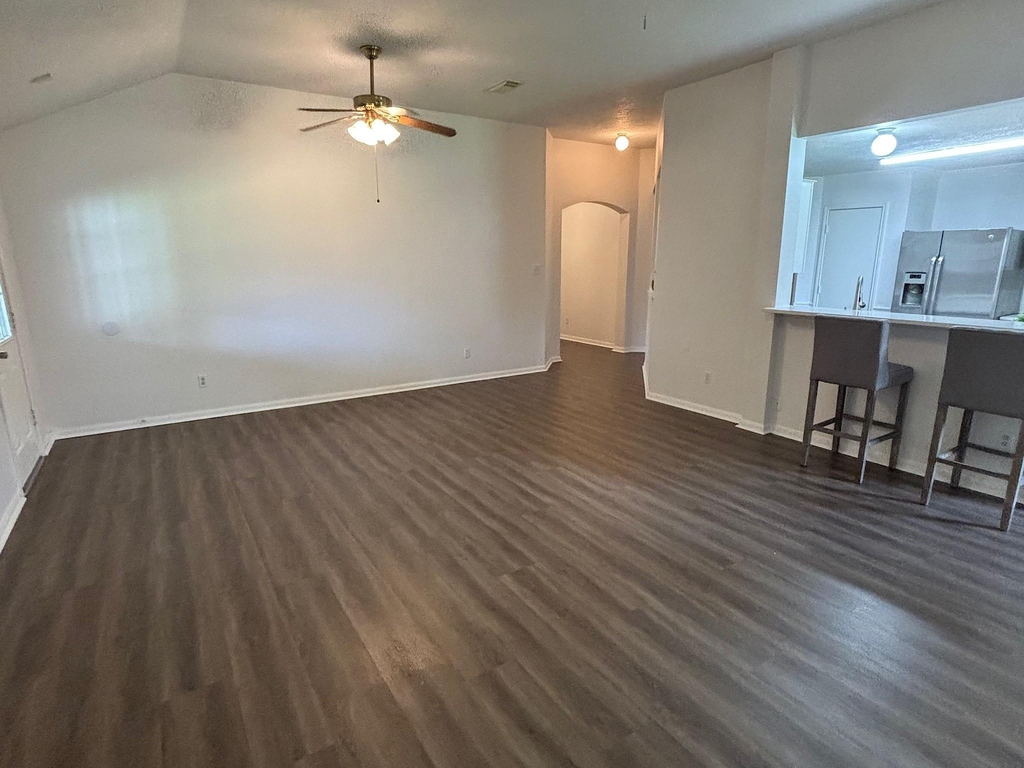 9217 Mohawk Drive - Photo 13