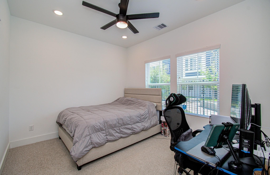 8325 Springwood Creek Lane - Photo 7