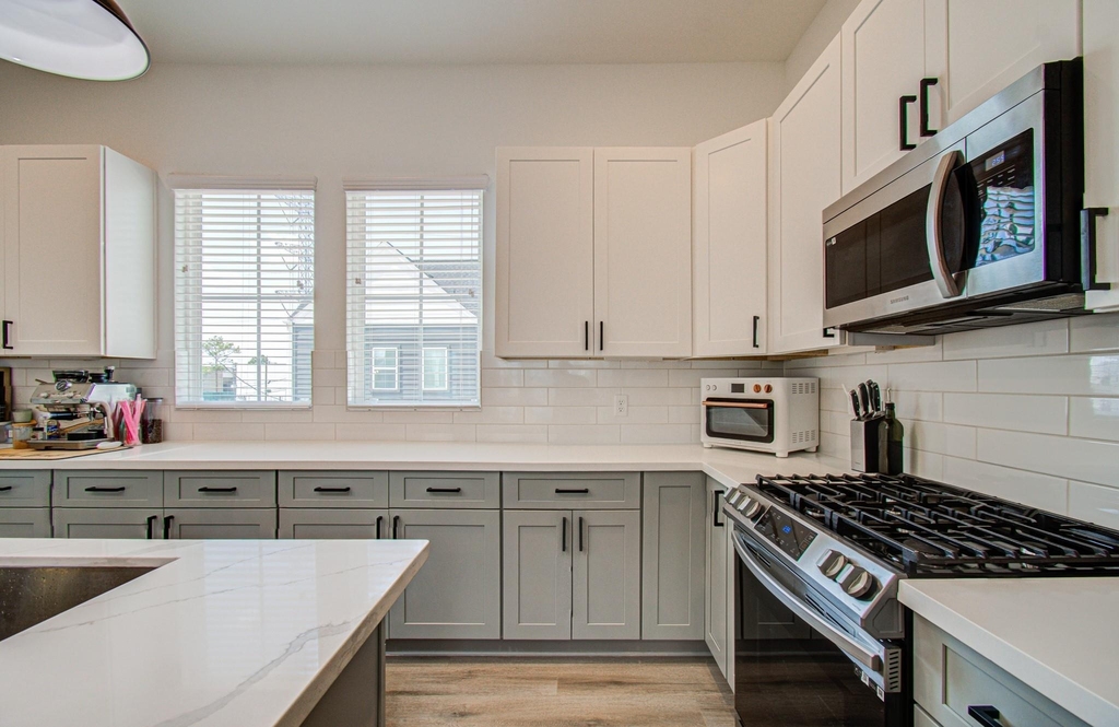 8325 Springwood Creek Lane - Photo 20