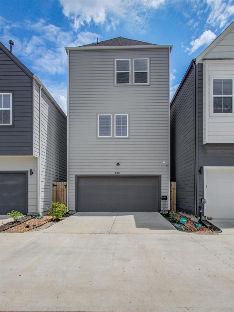 8325 Springwood Creek Lane - Photo 34