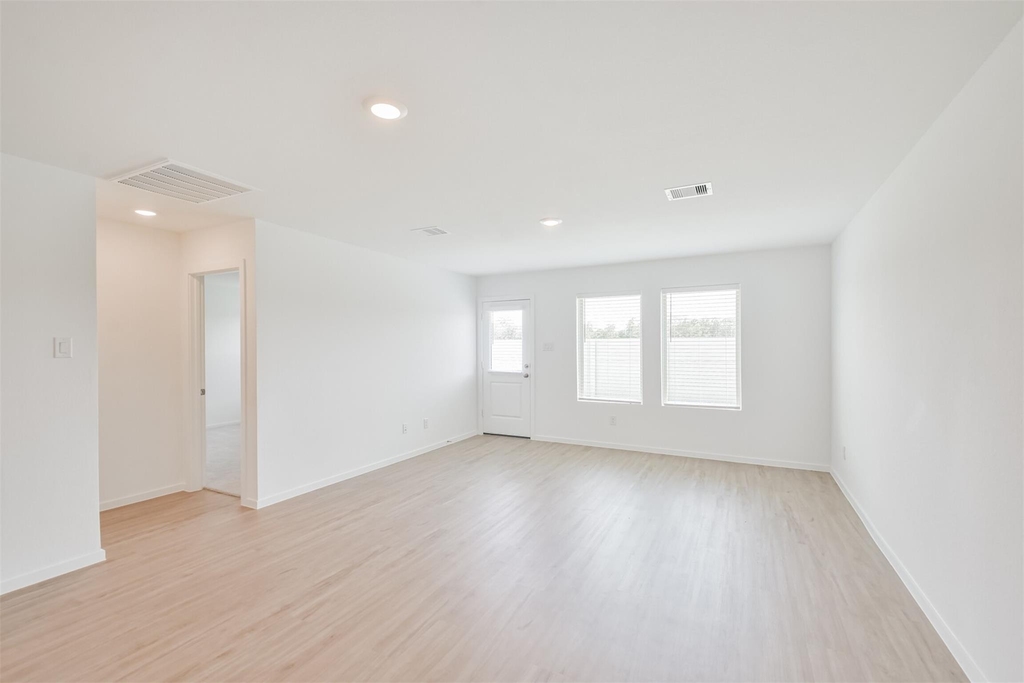 18562 Cepagatti Drive - Photo 7