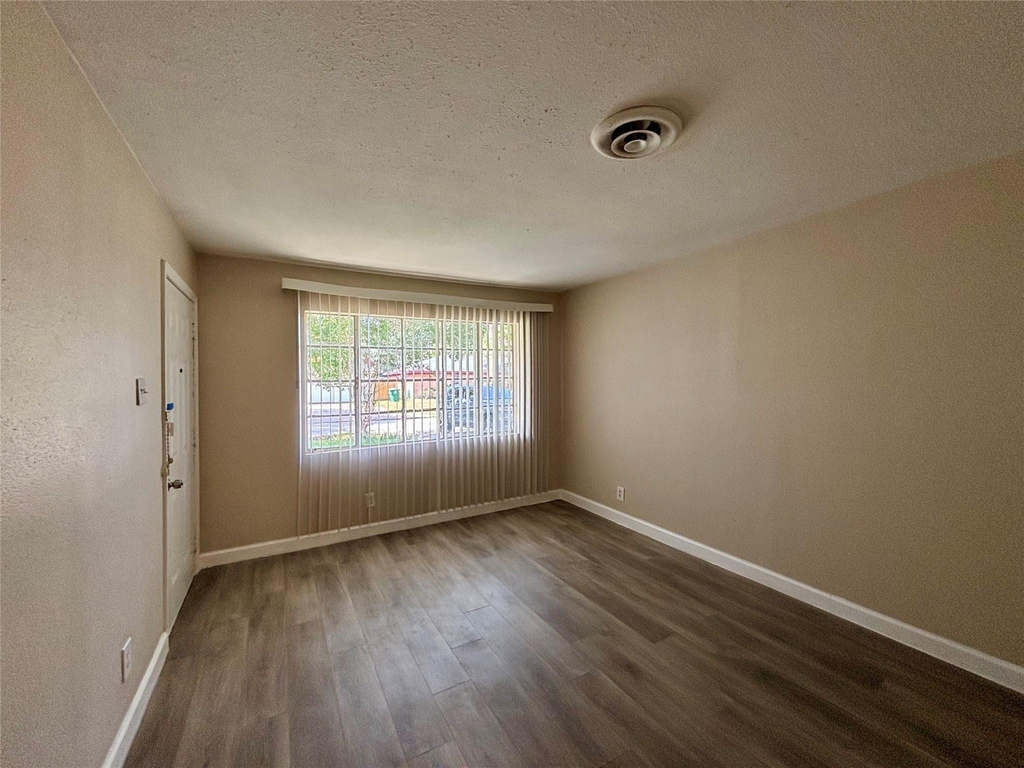 4110 Knotty Oaks Trail - Photo 9