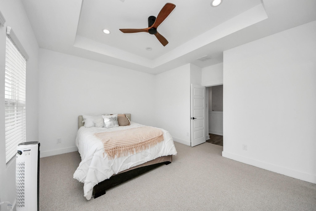 1066 Mansfield Street - Photo 21