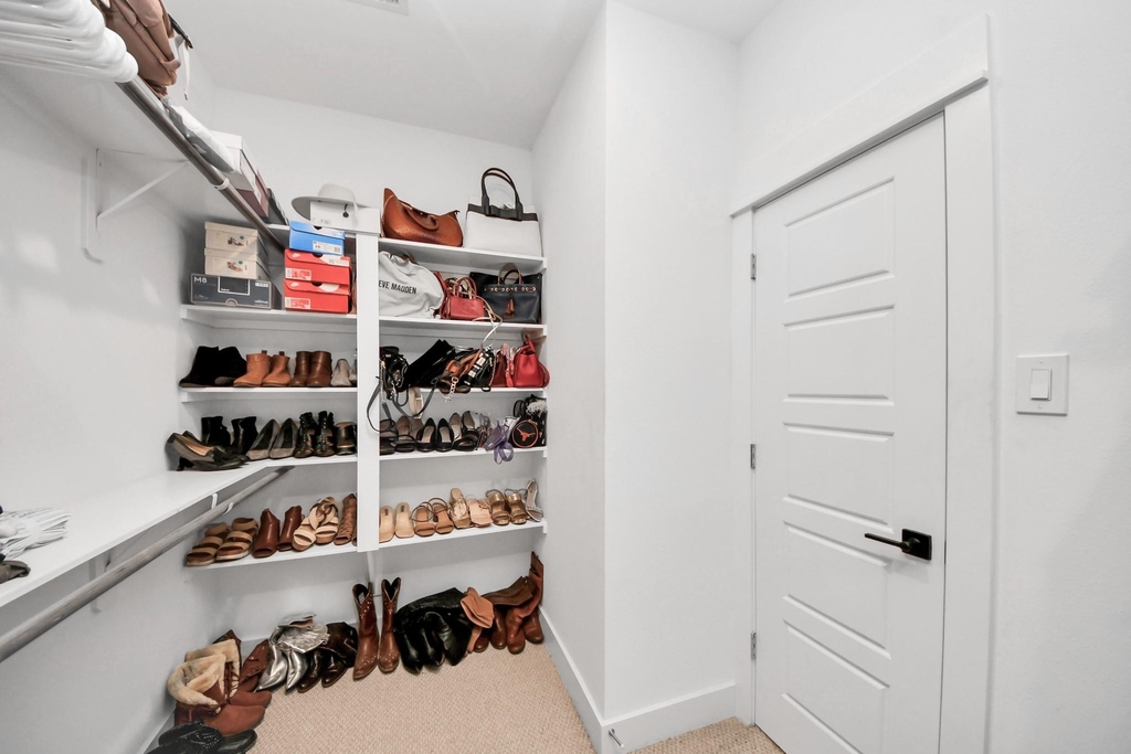 1066 Mansfield Street - Photo 27