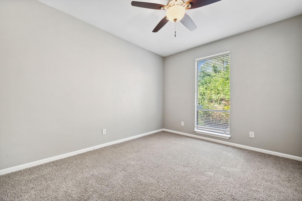 3202 Breezy Pines Court - Photo 19