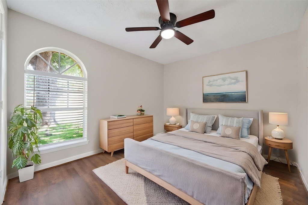 9906 Rocky Hollow Road - Photo 13