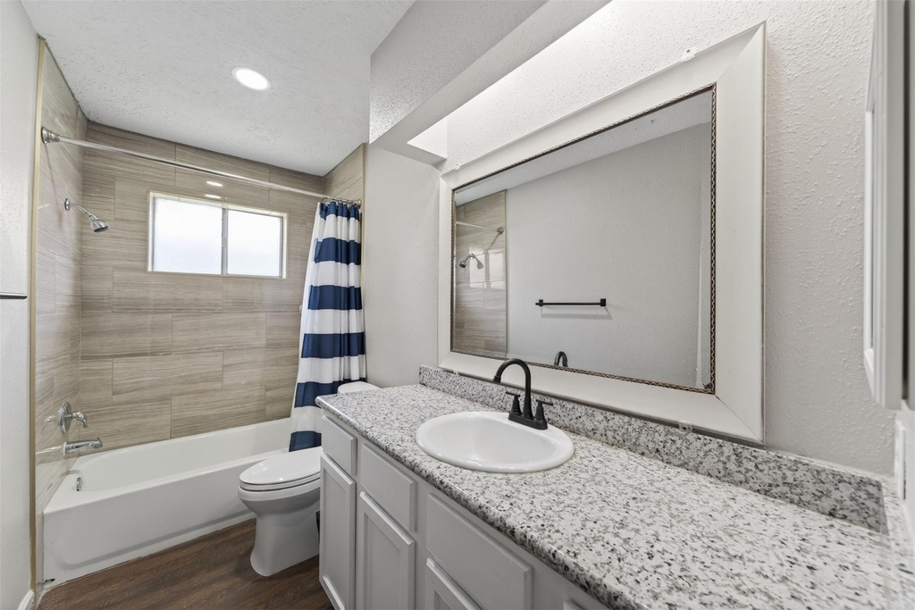 9906 Rocky Hollow Road - Photo 14