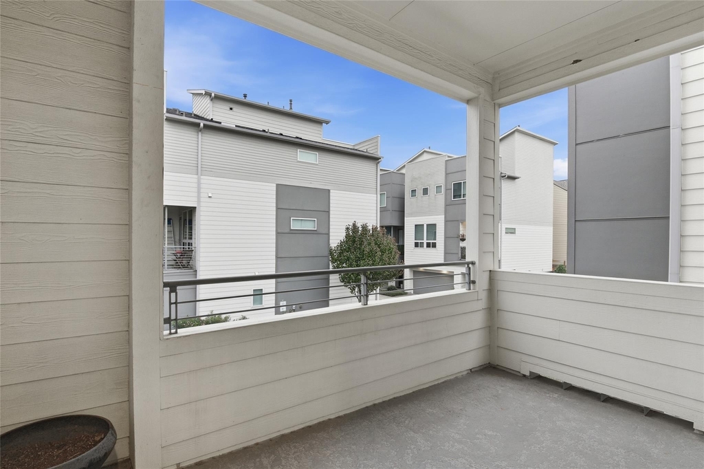 2733 Eado Edge Court - Photo 30