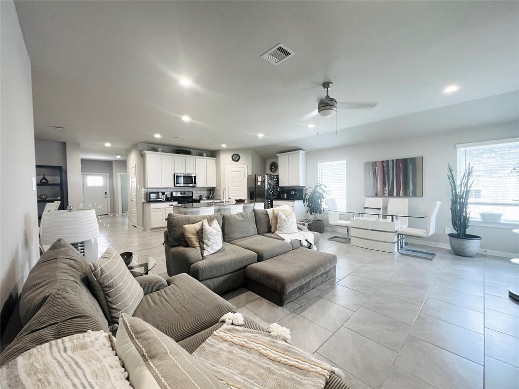 3315 Dagostino Creek Drive - Photo 4