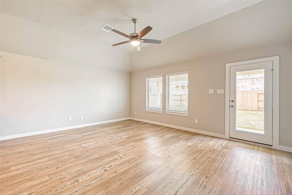 2611 Westward Hill Drive - Photo 8