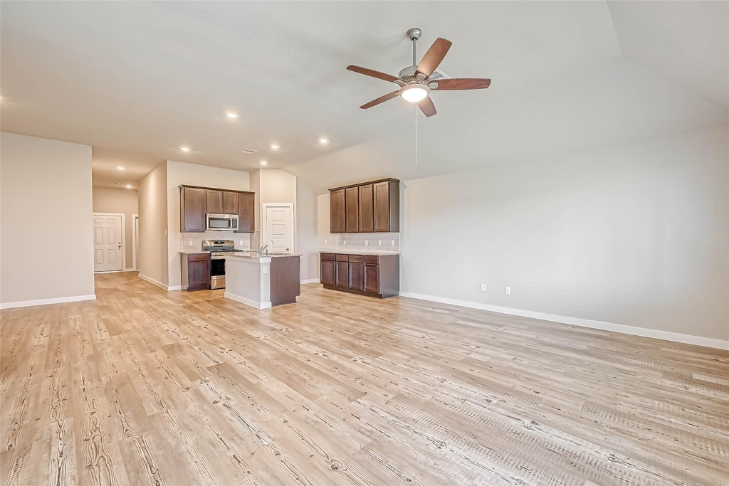 2611 Westward Hill Drive - Photo 9
