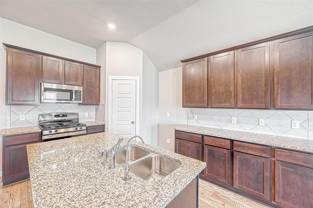 2611 Westward Hill Drive - Photo 14