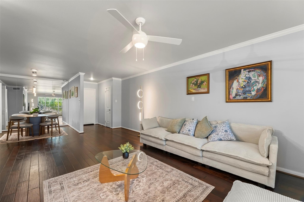 2600 Bellefontaine Street - Photo 1