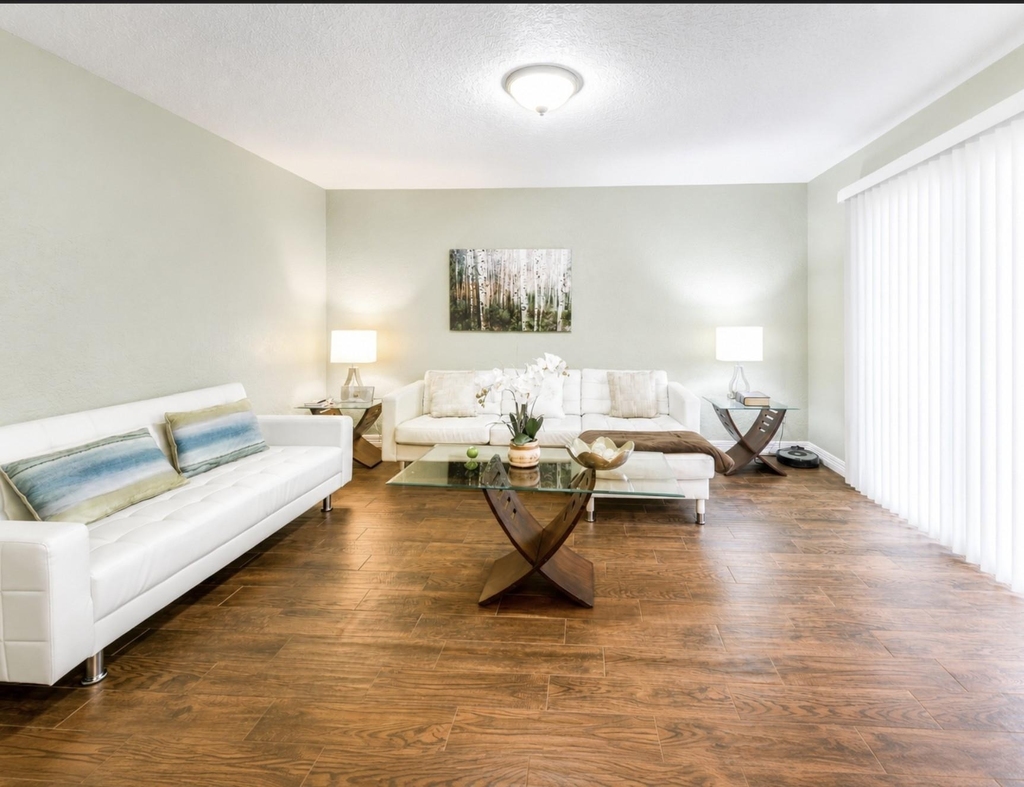 7900 Westheimer Road - Photo 0