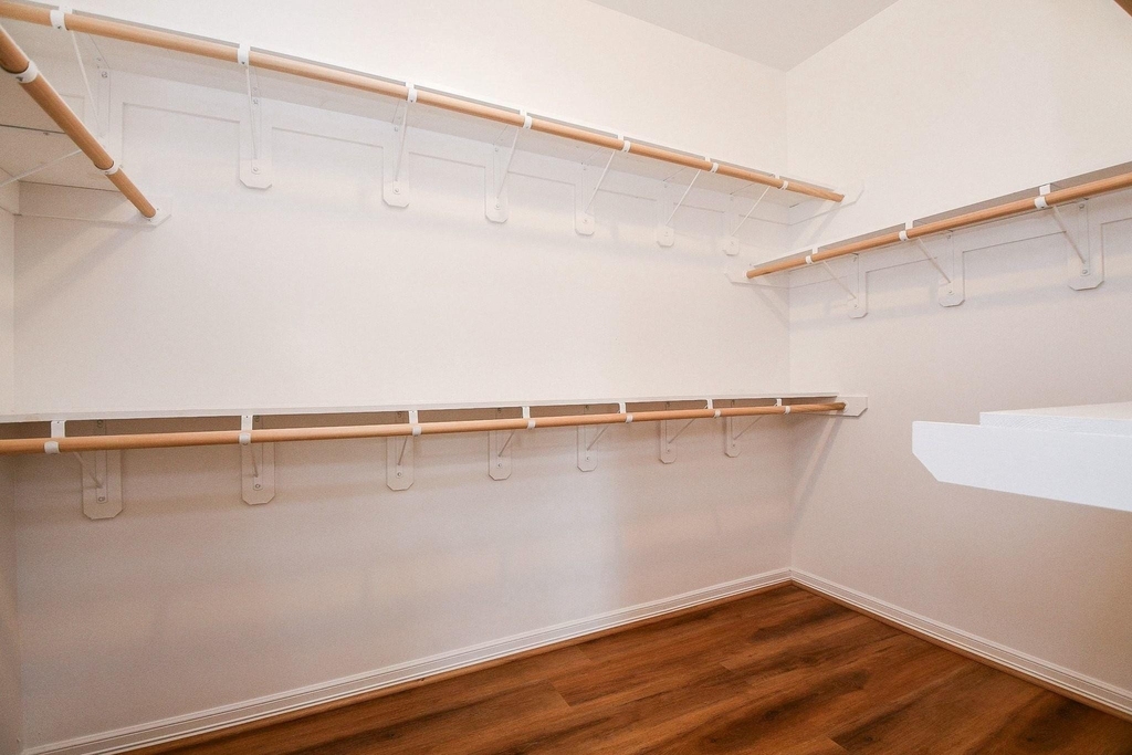 927 Grand Junction Drive - Photo 10