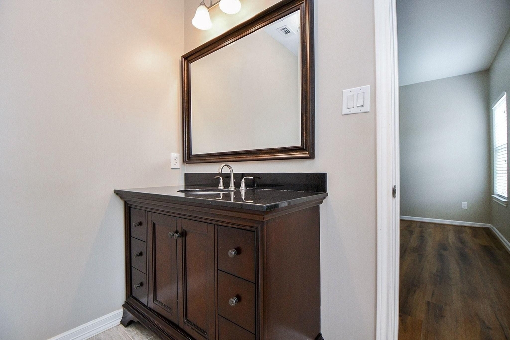927 Grand Junction Drive - Photo 18