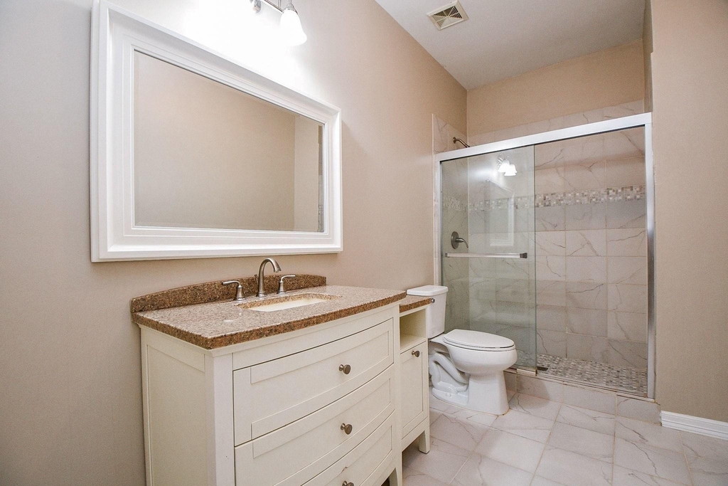 927 Grand Junction Drive - Photo 9