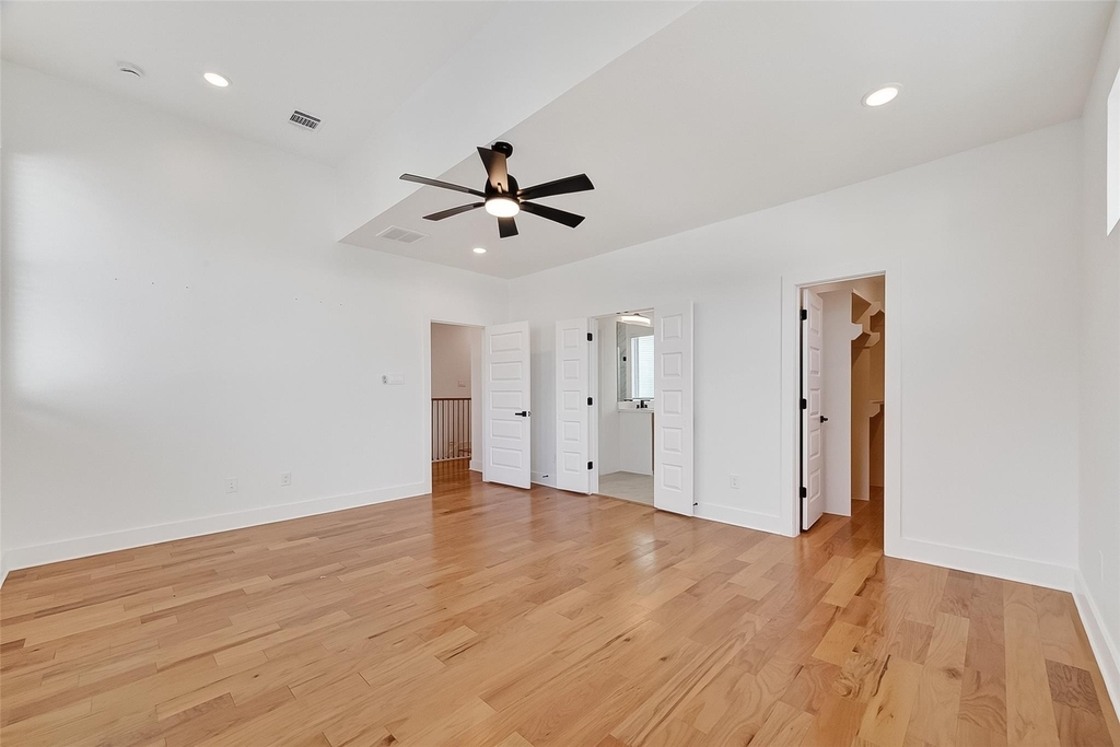 1936 Laverne Street - Photo 24