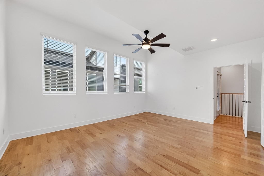 1936 Laverne Street - Photo 25