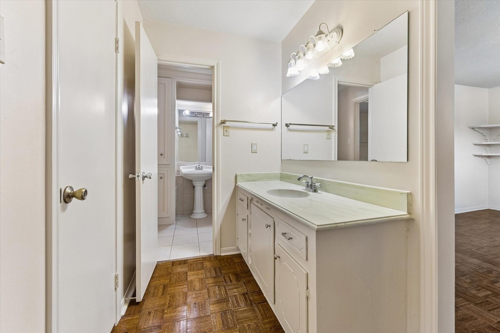 3232 Parkwood Drive - Photo 14