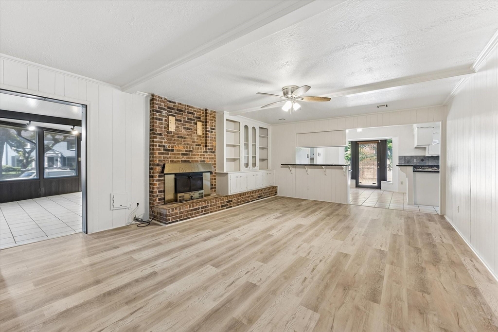 3232 Parkwood Drive - Photo 7