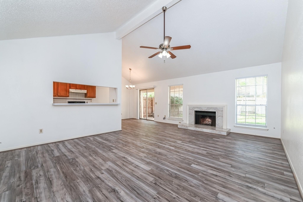 4511 Alamo Avenue - Photo 3