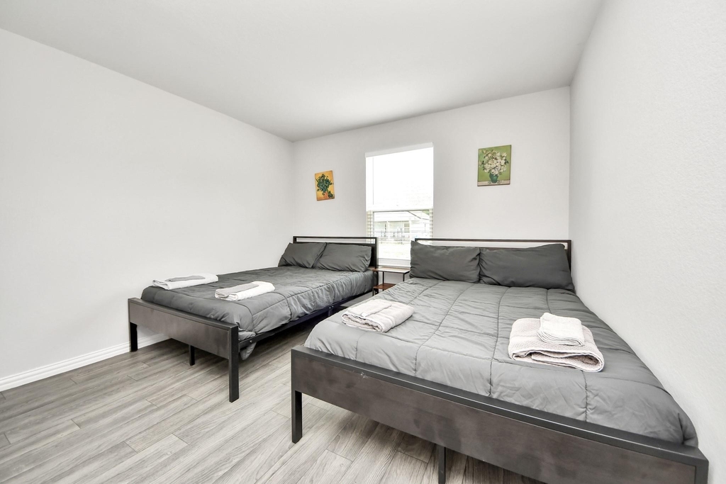 9027 Madera Road - Photo 16