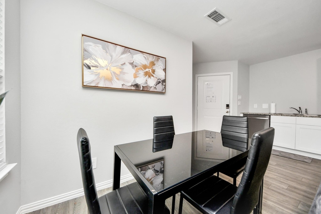 9027 Madera Road - Photo 6