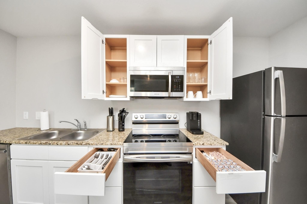 9027 Madera Road - Photo 13