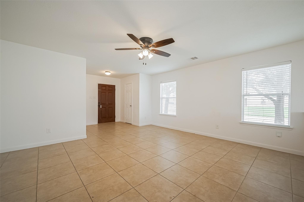 18334 Fair Grange Lane - Photo 3
