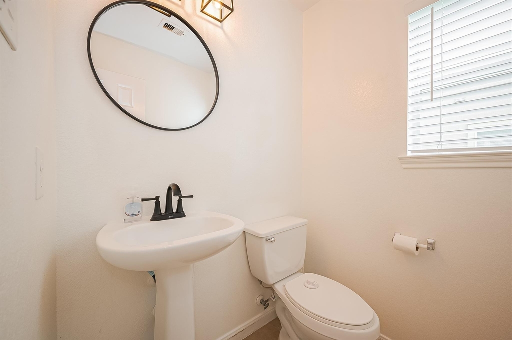 18334 Fair Grange Lane - Photo 22