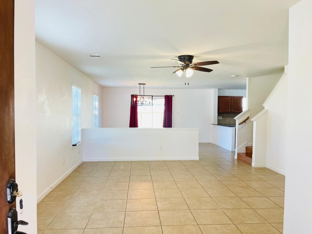 18334 Fair Grange Lane - Photo 15
