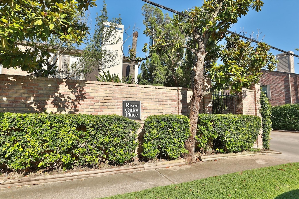 1201 Mcduffie Street - Photo 4