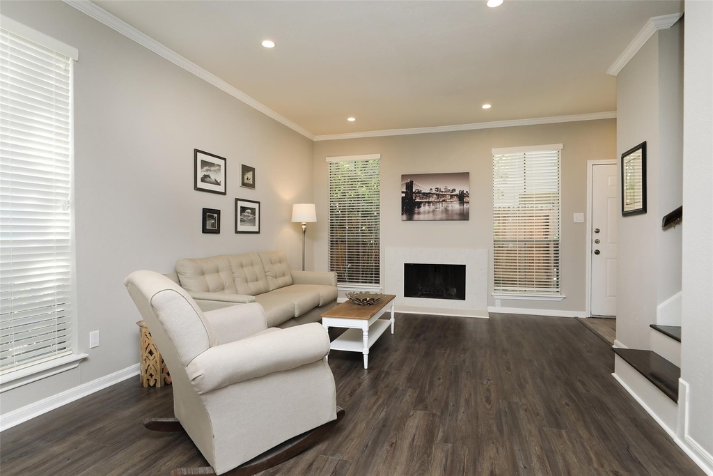 1201 Mcduffie Street - Photo 6