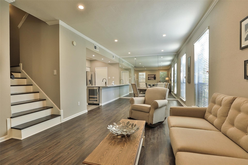 1201 Mcduffie Street - Photo 9