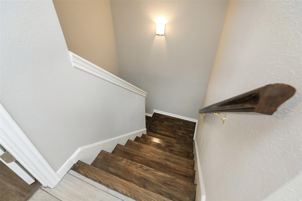 1201 Mcduffie Street - Photo 18